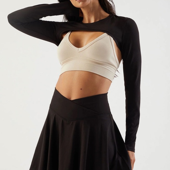 PAC 1980 PAC WHISPER Black Active Crossover Front Mini Skirt - Picture 2 of 6